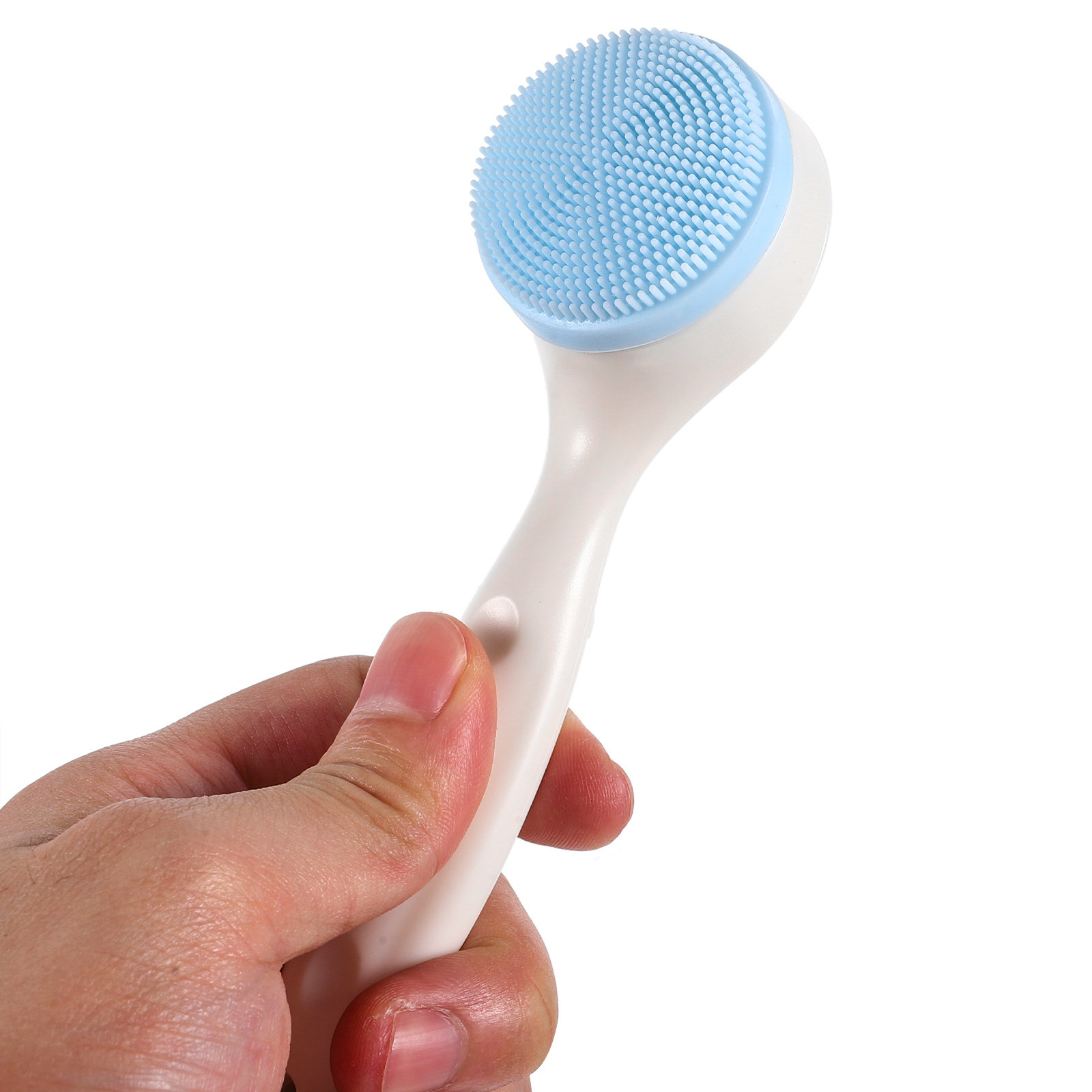 قطعتان من فرشاة الوجه السيليكو - مراجعة Silicone Face Scrubber Electric وسعره